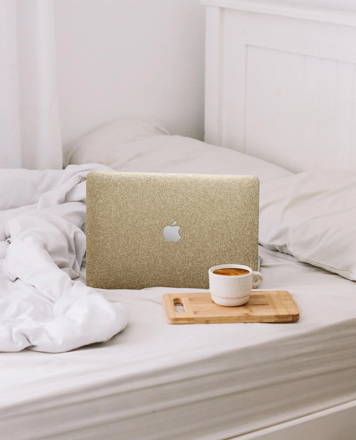 Gold Glitter Hardshell Case for Macbook - Image 3