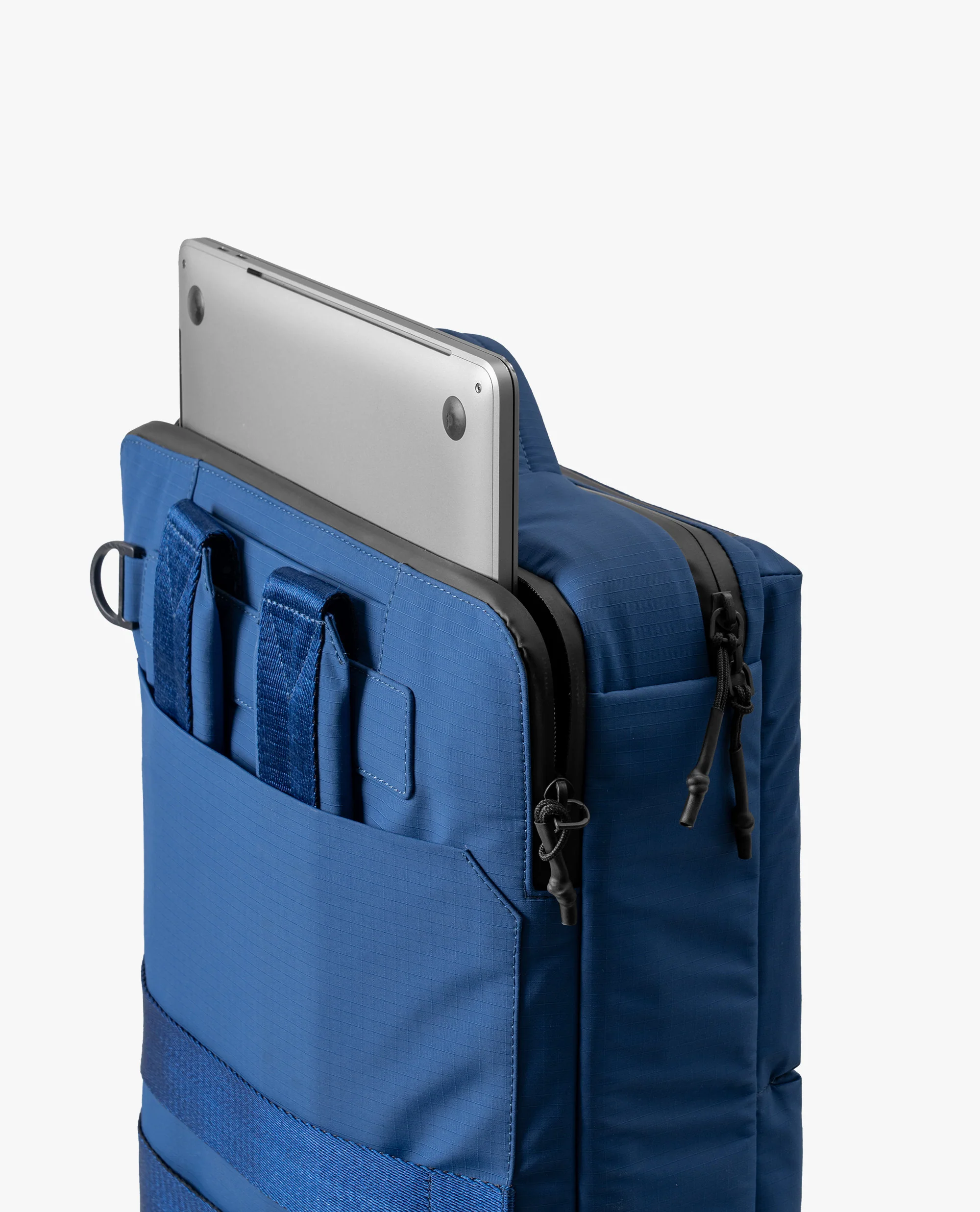 Pivot Meridian Convertible Briefpack - Image 3