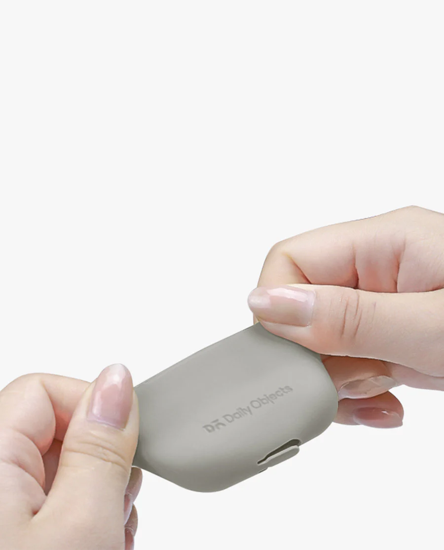 Poncho Airpods Case Cover - (Off-White) - Image 3